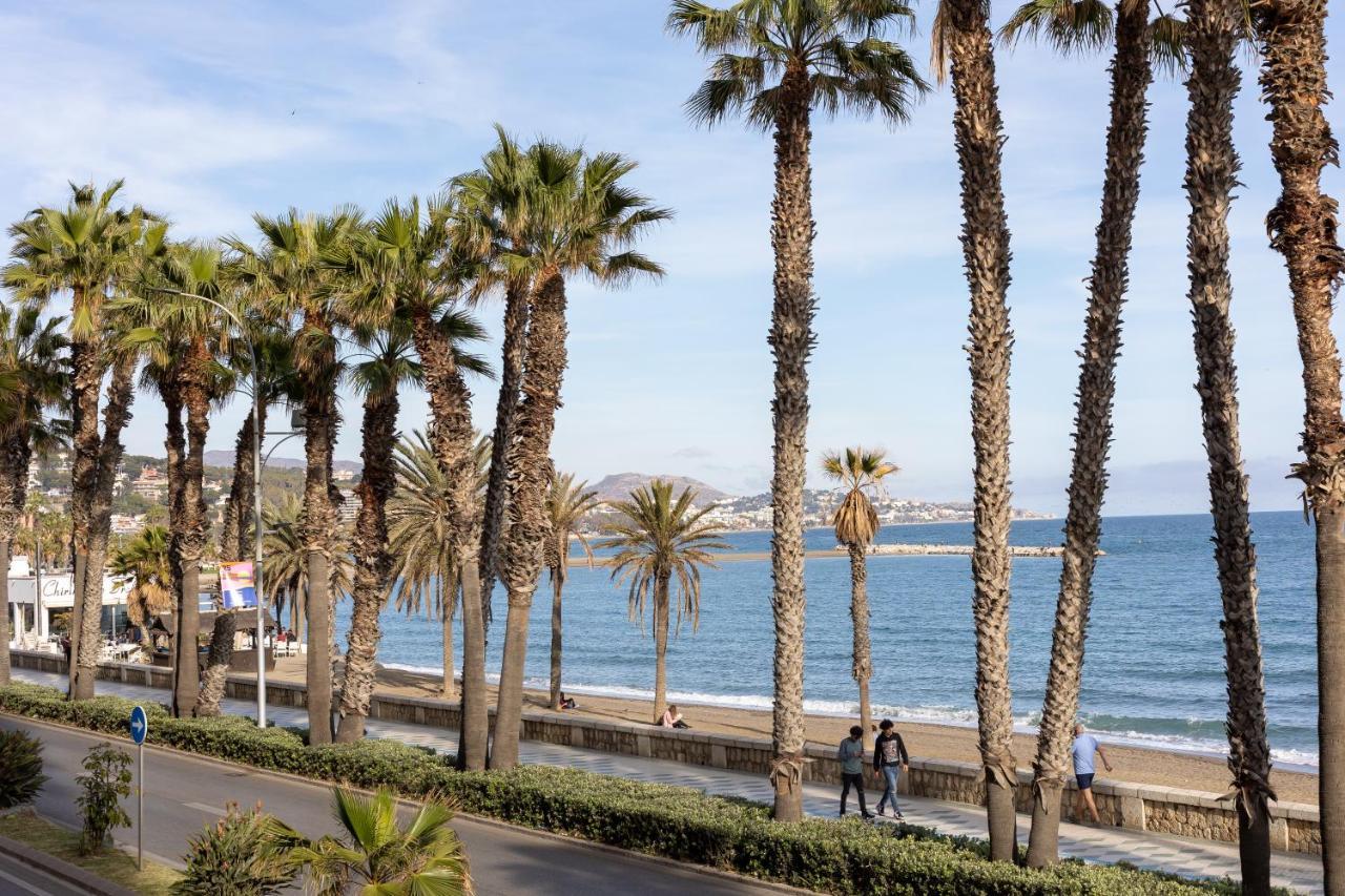 Malaga Center Flat Beach & Terrace Exterior photo