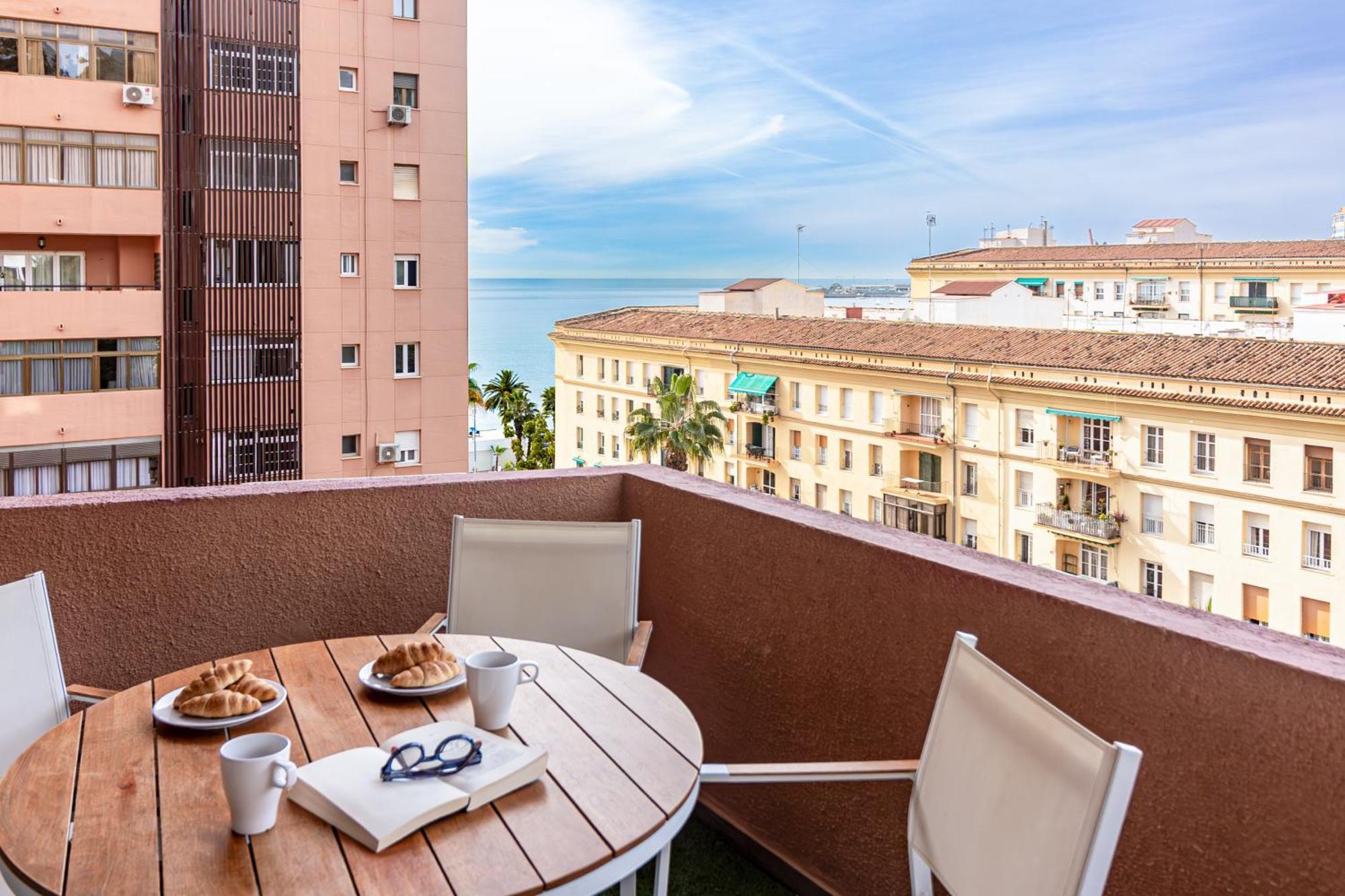 Malaga Center Flat Beach & Terrace Exterior photo